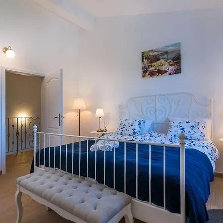 Klara Comfortable Hotel Svetvincenat
